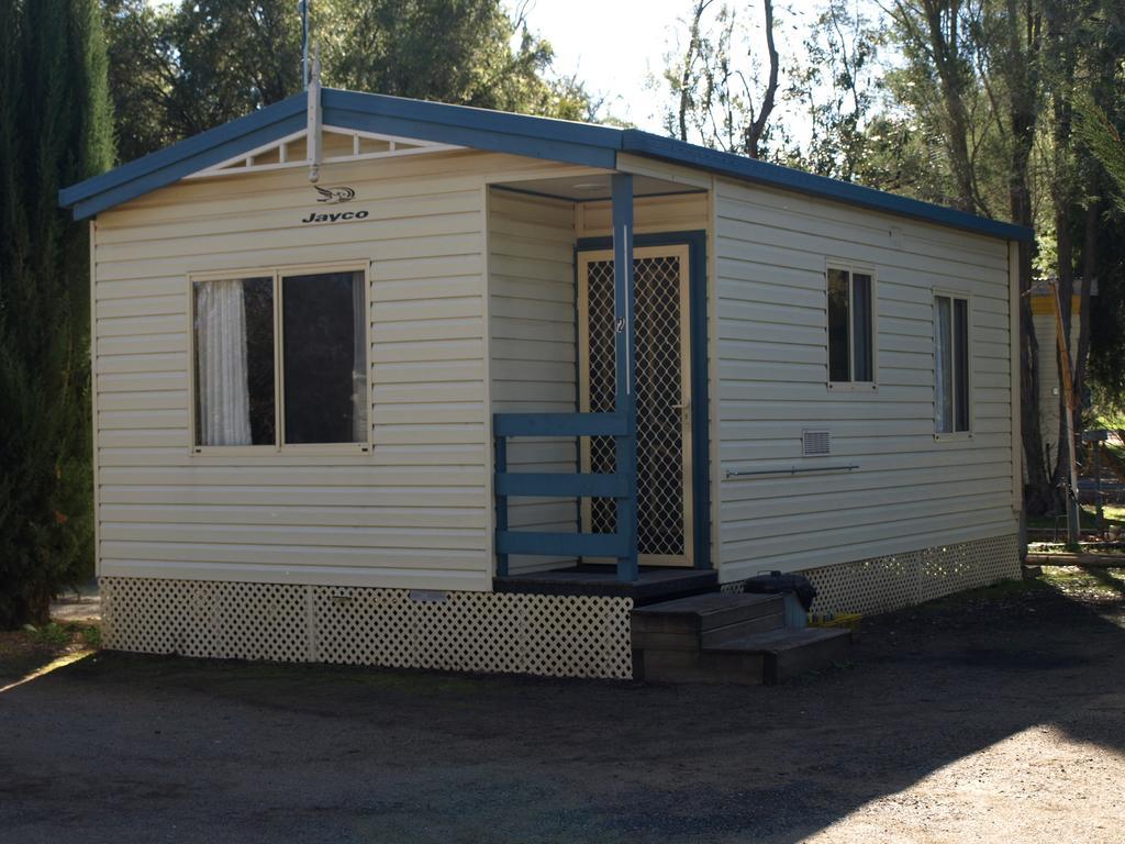 Cowra Holiday Park Экстерьер фото