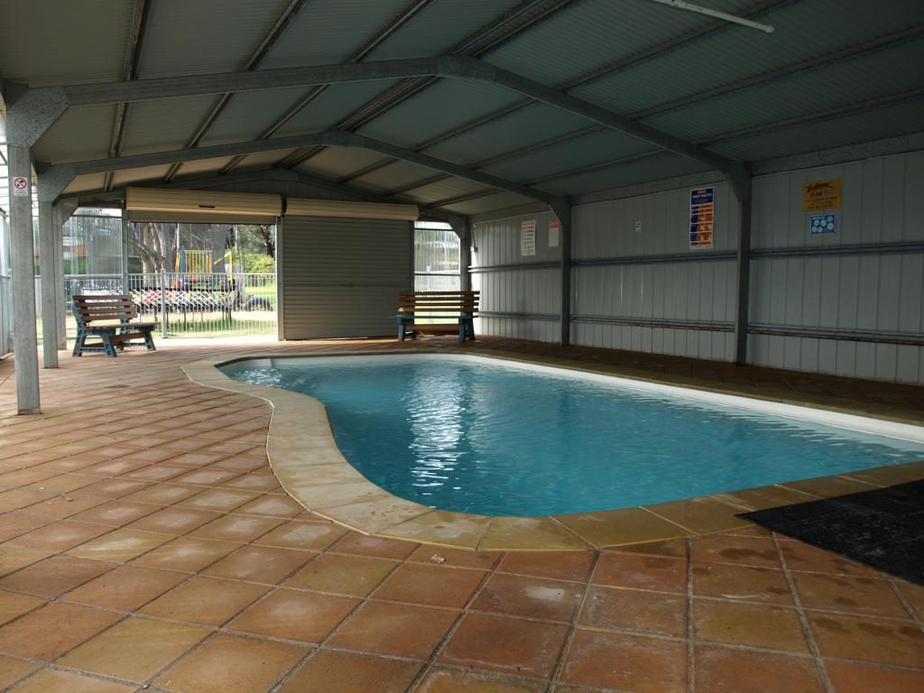 Cowra Holiday Park Экстерьер фото